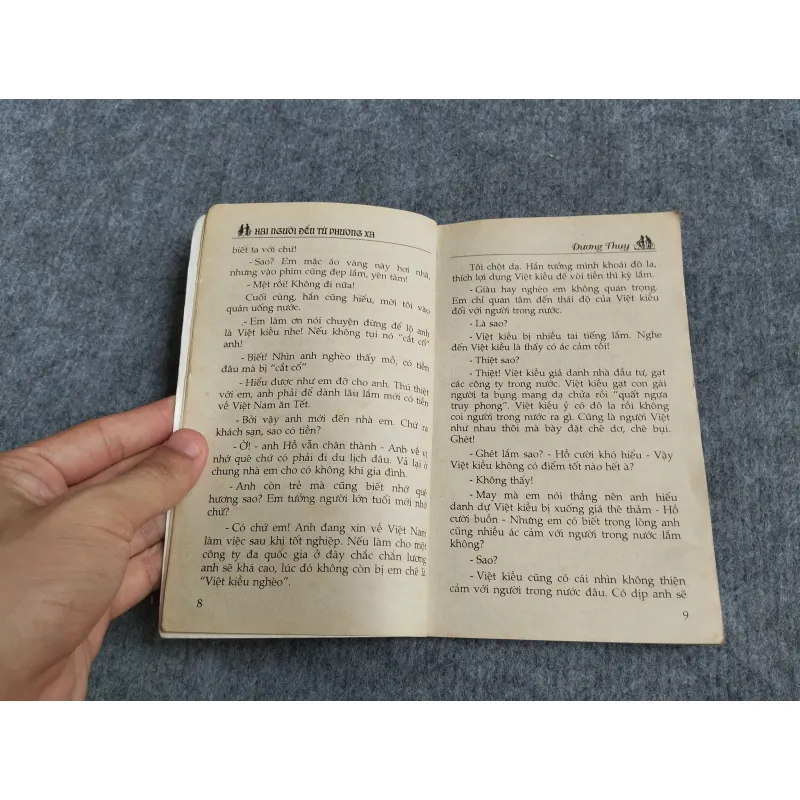 HAI NGƯỜI ĐẾN TỪ PHƯƠNG XA - DƯƠNG THỤY 567818