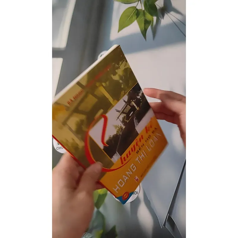 Chuyện Kể Bên Mộ Bà Hoàng Thị Loan - Bá Ngọc & Trần Minh Siêu 970228