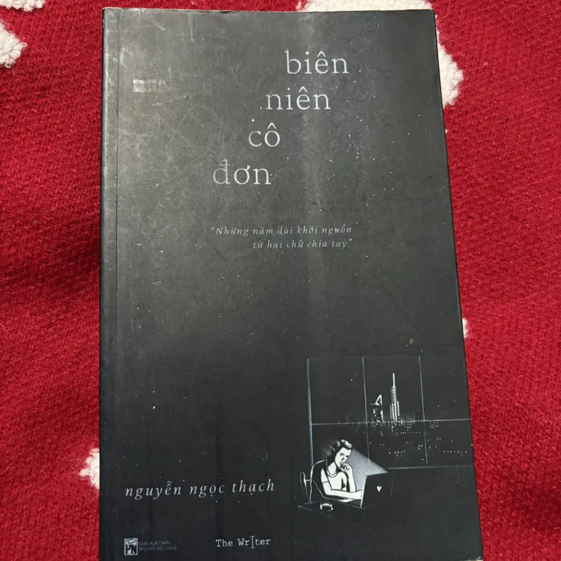 Biên niên cô đơn 569868