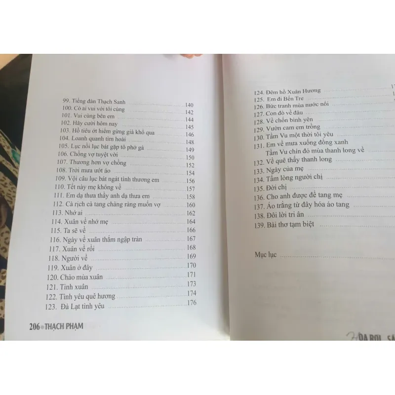 Hoa Rơi...Sầu Vạn Cổ 693227