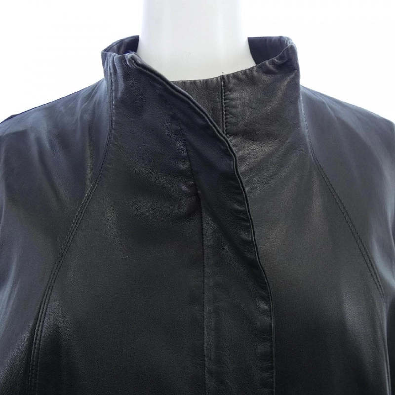 BASILE 28 Áo khoác da - Hàng hiệu Authentic 811837