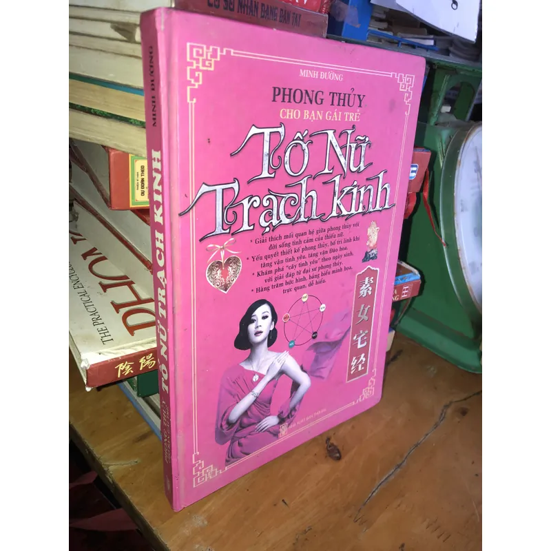 Phong thủy cho bạn gái trẻ: Tố nữ trạch kinh  707626