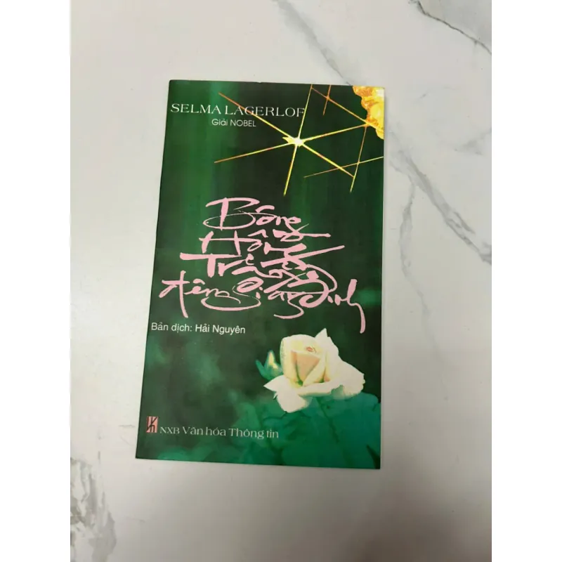 Bông hồng trắng trong đêm Giáng Sinh – Selma Lagerlöf 610429