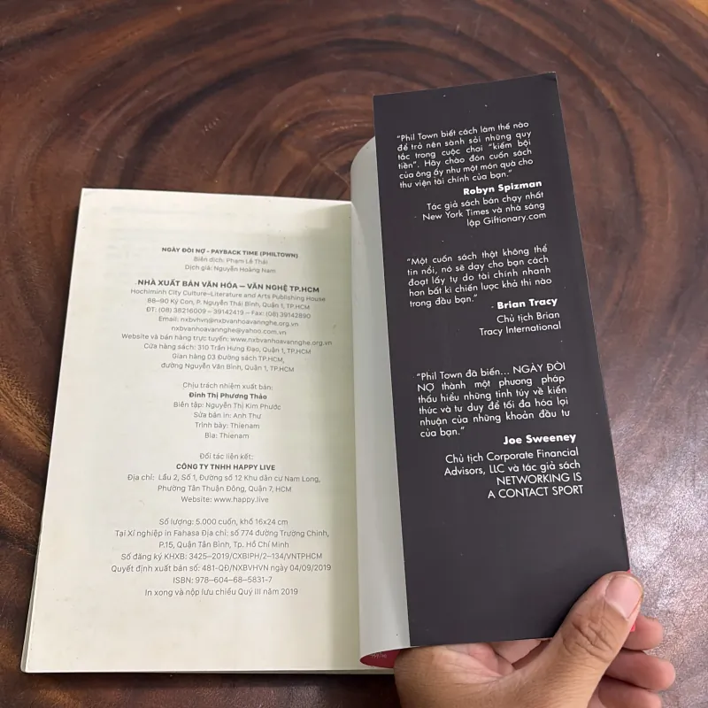II Tủ Sách Đầu Tư: Pay Back Time, Ngày Đòi Nợ - PHIL TOWN - 2019 988451