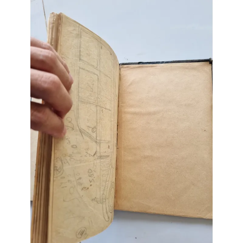 Địa dư huyện Bình Lục, xuất bản 1935, có thủ bút 1021682