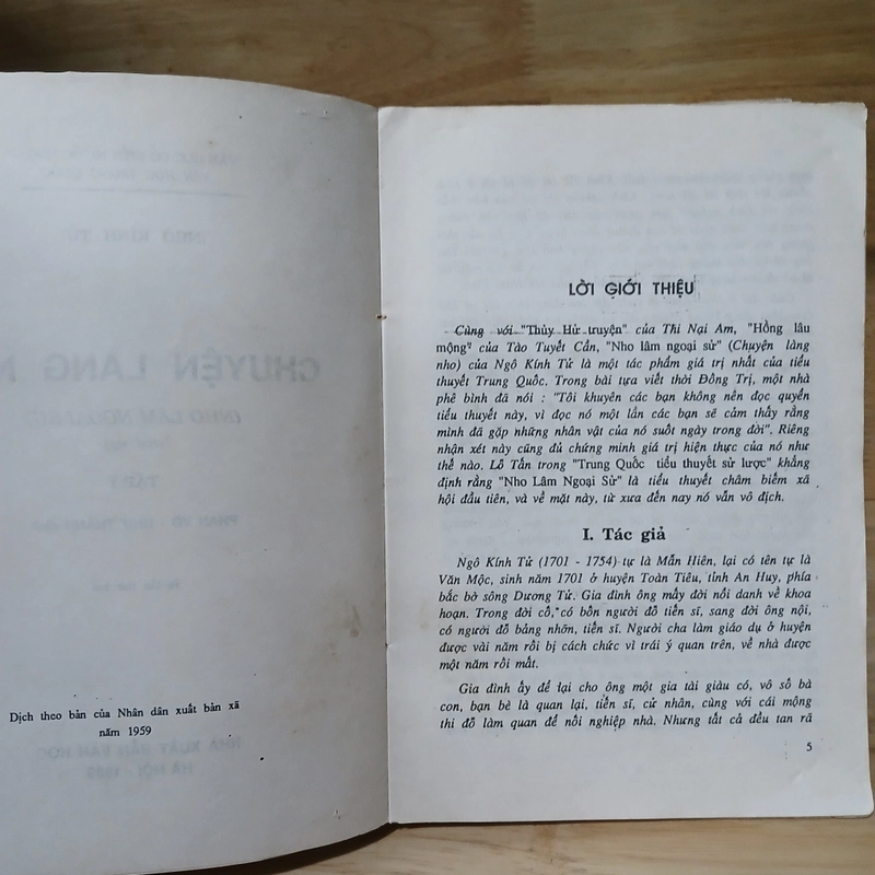 Chuyện Làng Nho (Nho Lâm Ngoại Sử) - Ngô Kính Tử 520923