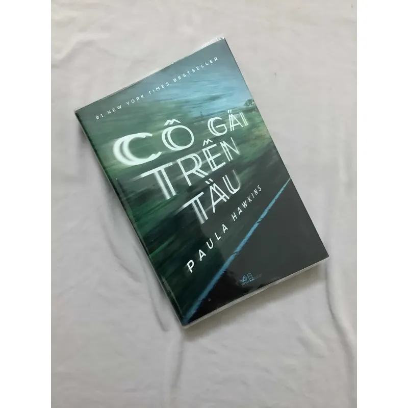 Cô Gái Trên Tàu 602905