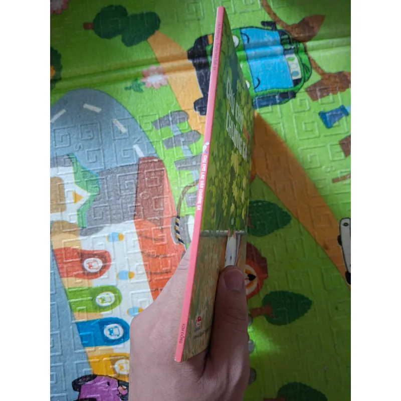 Chú Chó Lạc Vào Chuồng Gà 1041010