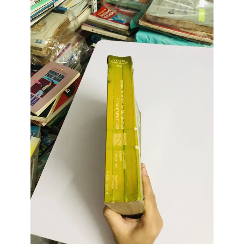 CURRENT MEDICAL DIAGNOSIS & TREATMENT – 1988 720863