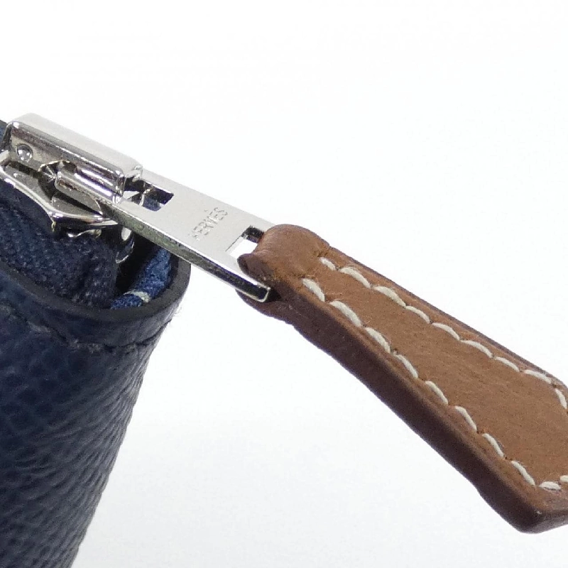 Ví compact lụa WILD của Hermès - Hàng hiệu Authentic 770983