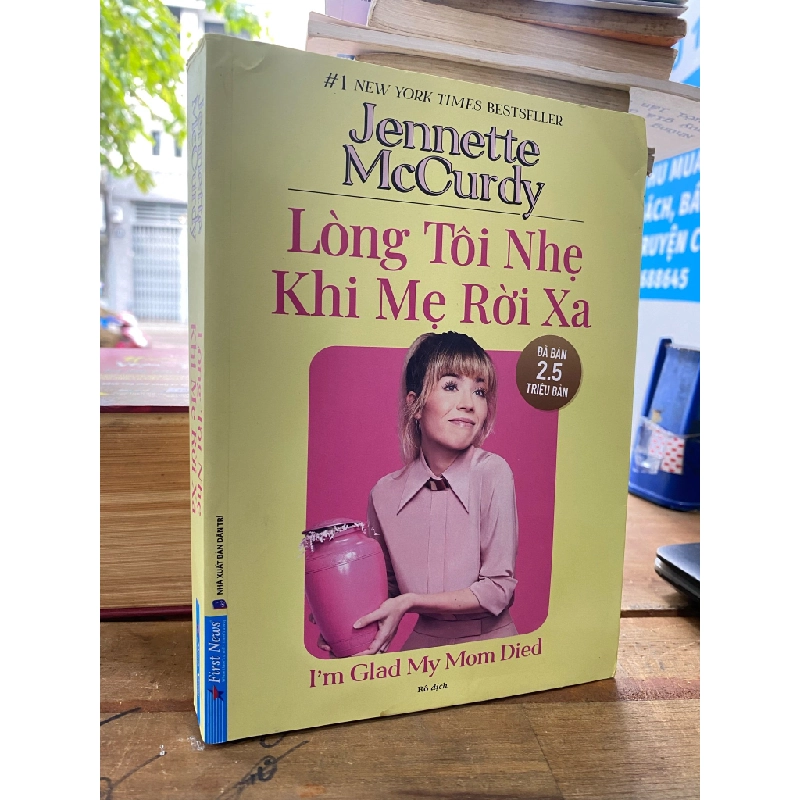 Lòng tôi nhẹ khi mẹ rời xa - Jennette McCurdy 301418