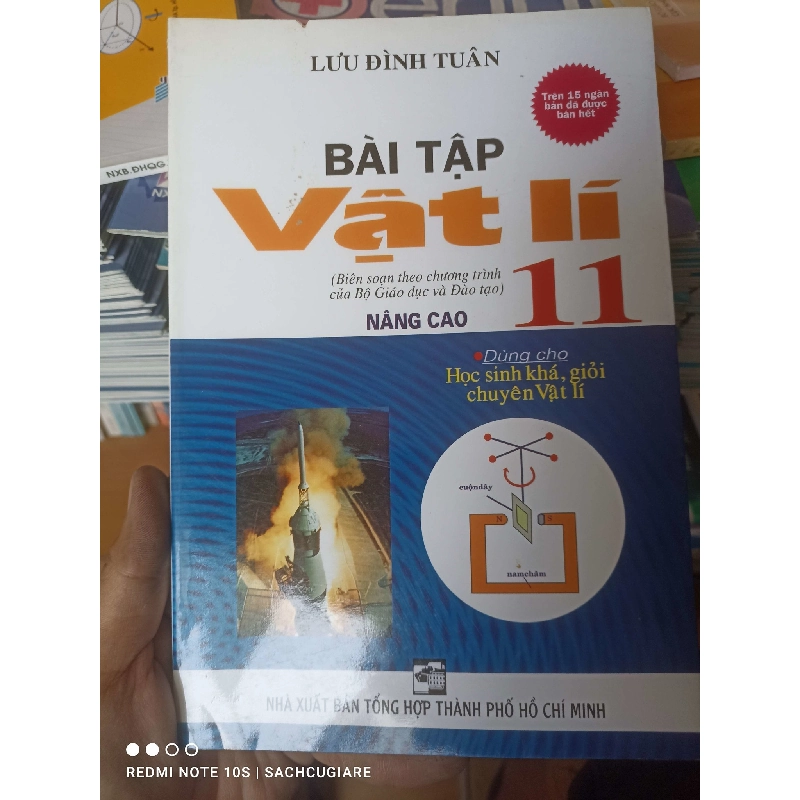 (Sách cũ SCGR) Bài Tập Vật Lí 11 (Nâng Cao) - Lưu Đình Tuân 2009 VAVO-AK2ST2 Blogmeo090426 1017128