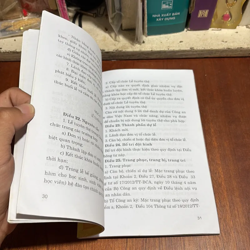 II Lưu Hành Nội Bộ: Nghi Lễ Công An Nhân Dân - Bộ Công An - 2012 1002161