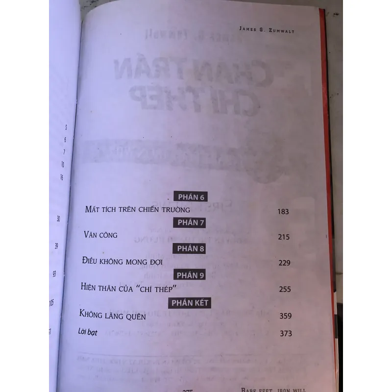 Chân trần chí thép 726323