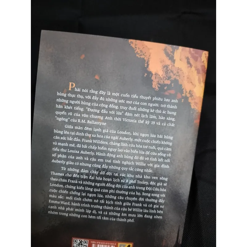 ĐƯƠNG ĐẦU VỚI LỬA - R.M.BALLANTYNE KÈM BOOKLET  557649
