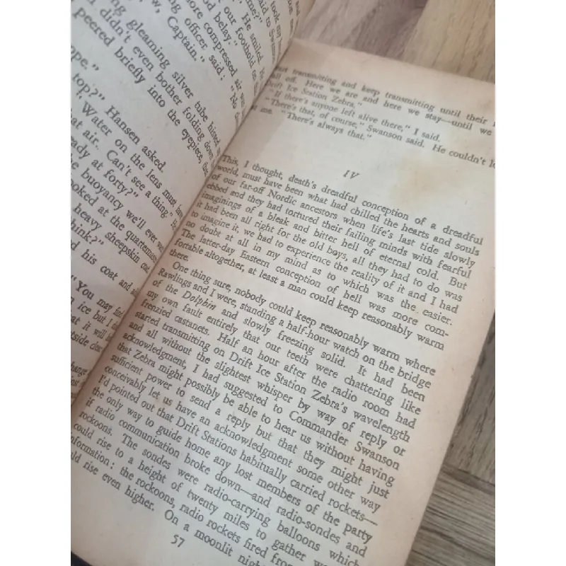 Ice station zebra - Alistair Maclean 569174