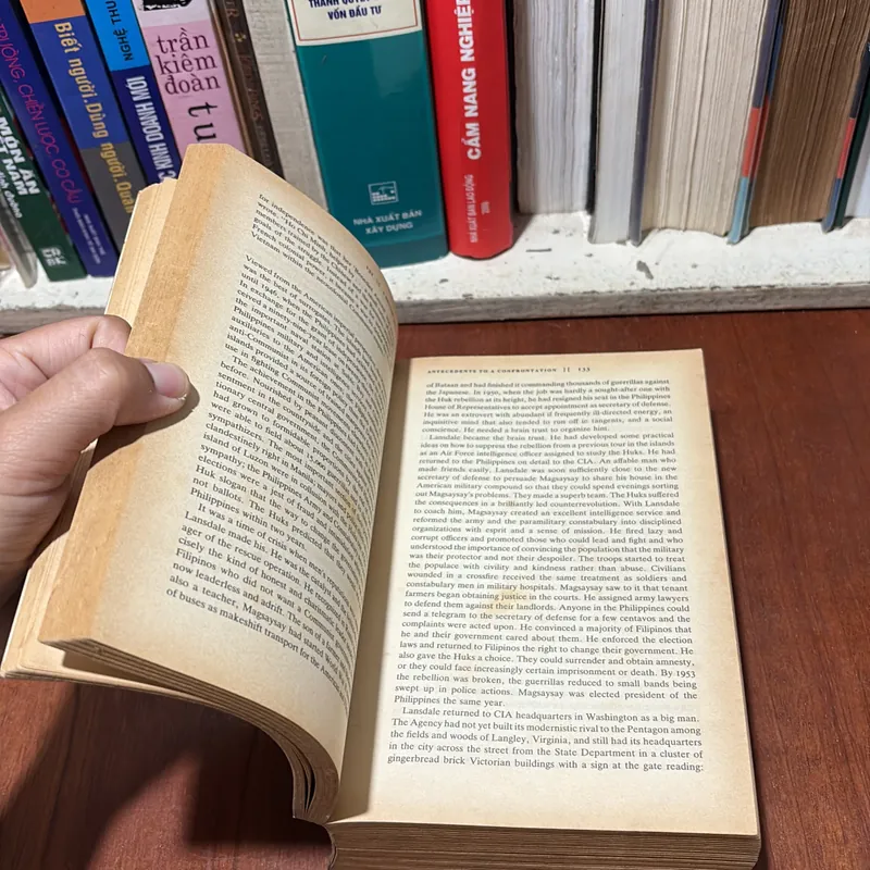 II A Bright Shining Lie _ John Paul Vann And American In Vietnam - NEIL SHEEHAN - 1989 727028