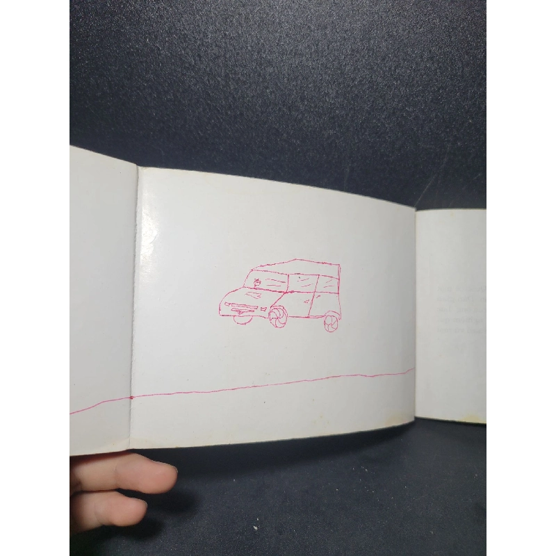 Lỗ ban mới 70% bẩn bìa, ố, bị vẽ ở bìa 2004 Tú Mỹ HCM2205 DANH NHÂN 923278