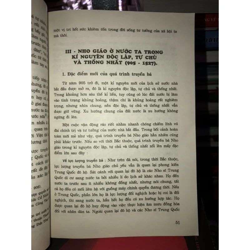 Đại cương lịch sử văn hóa Việt Nam - Nguyễn Khắc Thuần 991518