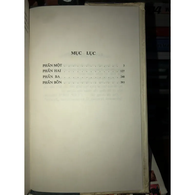 Xông vào dông bão - Đa-ni-in Gra-nin 799884