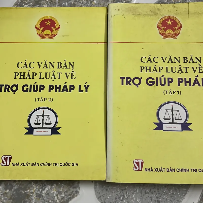 [luật- chính trị] Trợ giúp pháp lý combo 2 quyển 558897