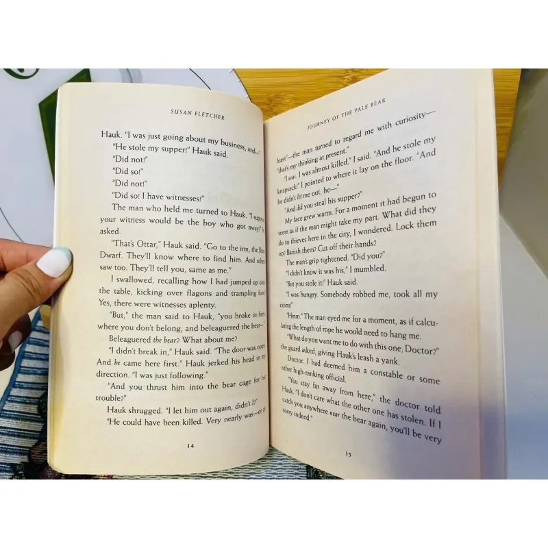 [Sách tiếng Anh 2hand] Like new 90% - 🚢 Journey of the Pale Bear – Susan Fletcher 🐻‍❄️ 796725