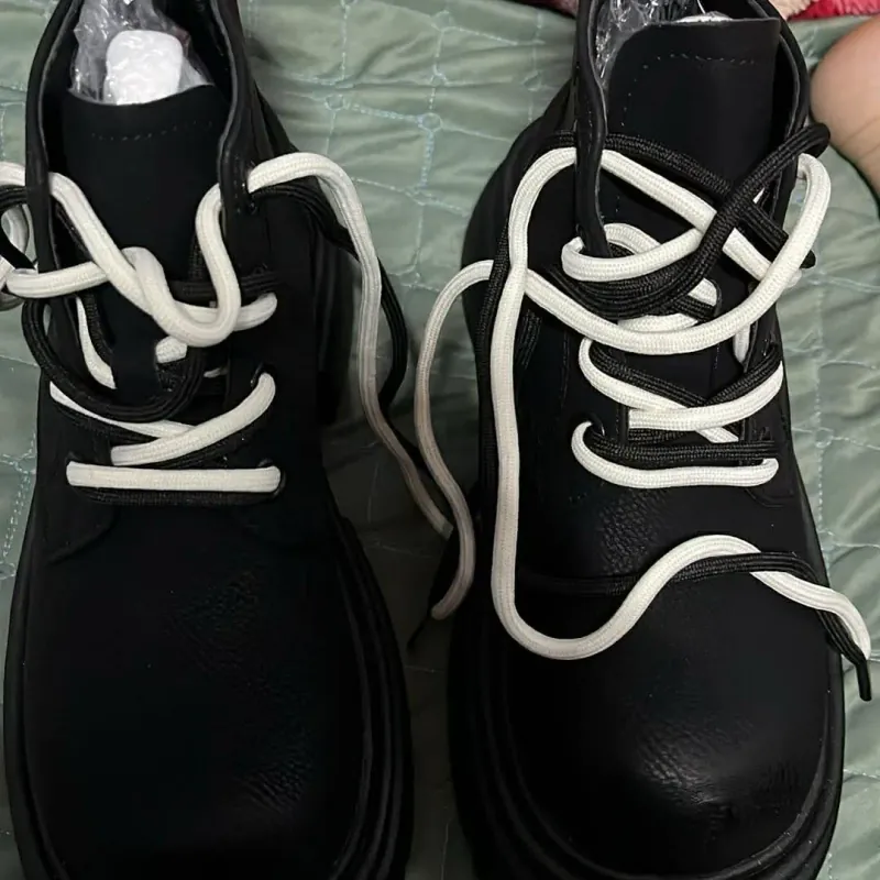 Giày bốt , hàng neww 753002