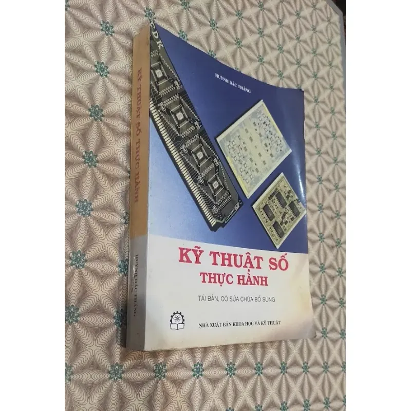 Kỹ thuật số thực hành 647838