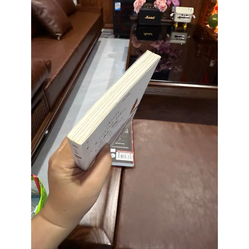 Anh Không Bận, Chỉ Là Không Nhớ Em – Tuệ Mẫn | Sách tản văn tình cảm hay 976377