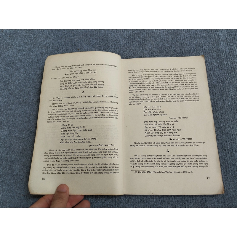 THƠ CA KHÁNG CHIẾN 517613