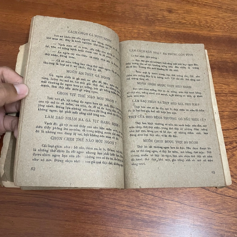 [Sách Xưa] - II Tựa sách: Hiểu Biết Cần Thiết Cho Đời Sống - Nguyễn Quân - 1987 496066