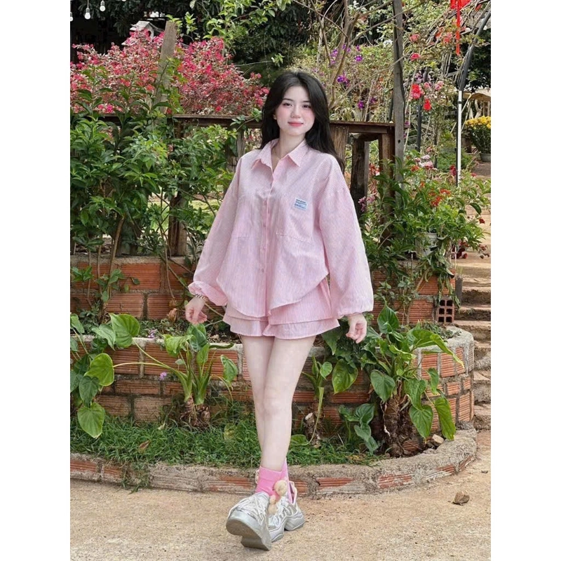 Set bộ sơ mi tay dài phối short – Hồng baby sọc trắng (Freesize) 443466