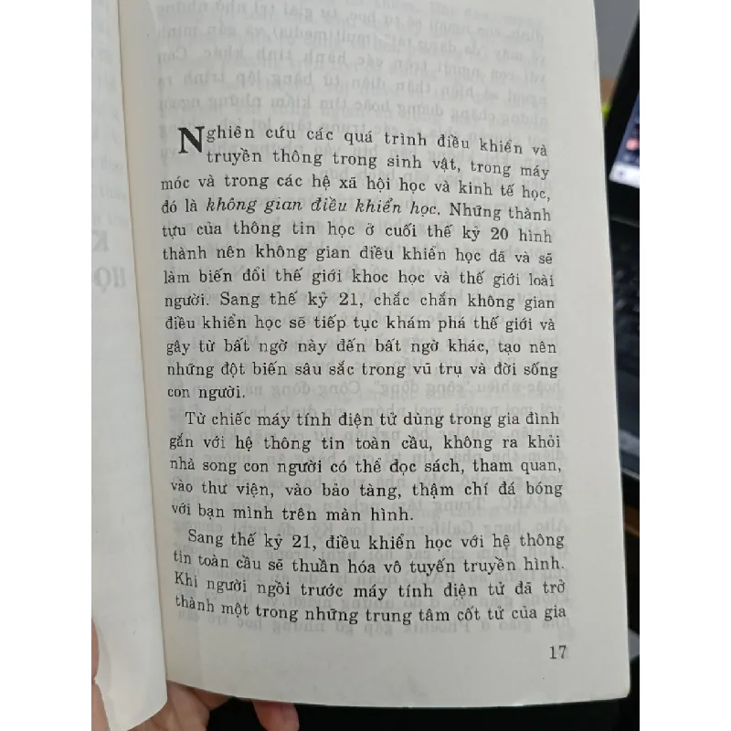 Phép nhiệm màu thế kỷ - Hoàng Kim Thất (biên soạn) 702647