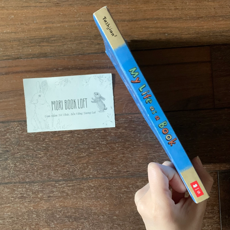Sách ngoại văn My Life as a Book, Used, trình độ B1 538197