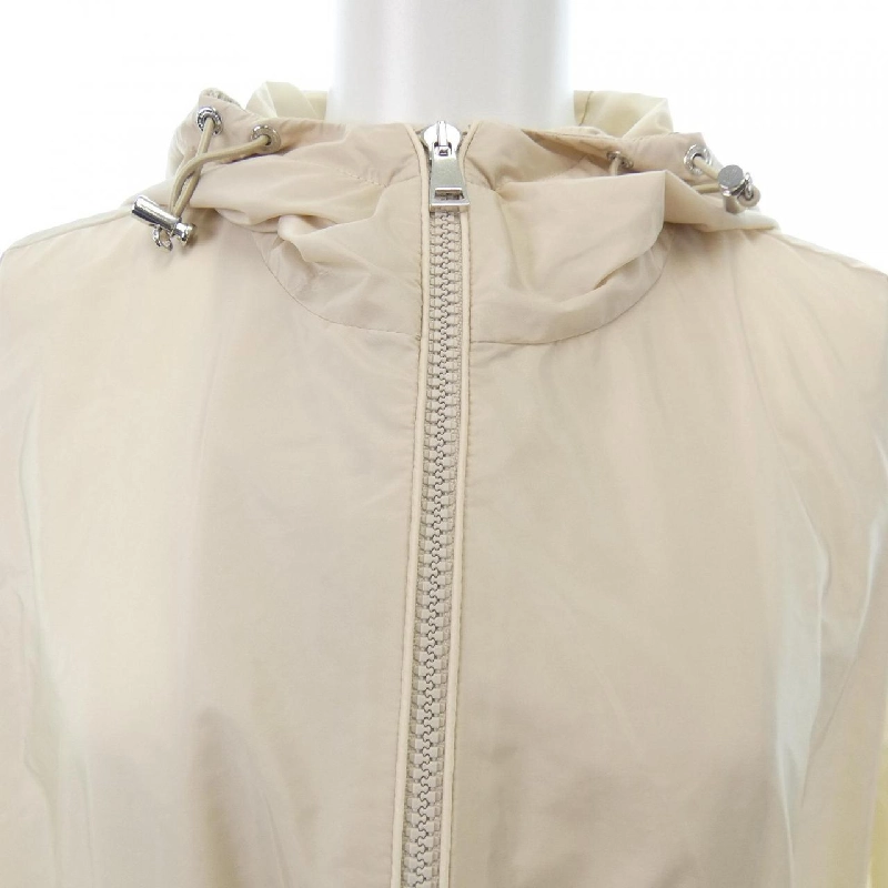 Áo khoác MONCLER WETE 633642