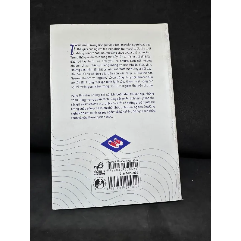 [Phiên Chợ Sách Cũ] Tìm Mình Trong Thế Giới Hậu Tuổi Thơ - Đặng Hoàng Giang 2204, 2020 436600