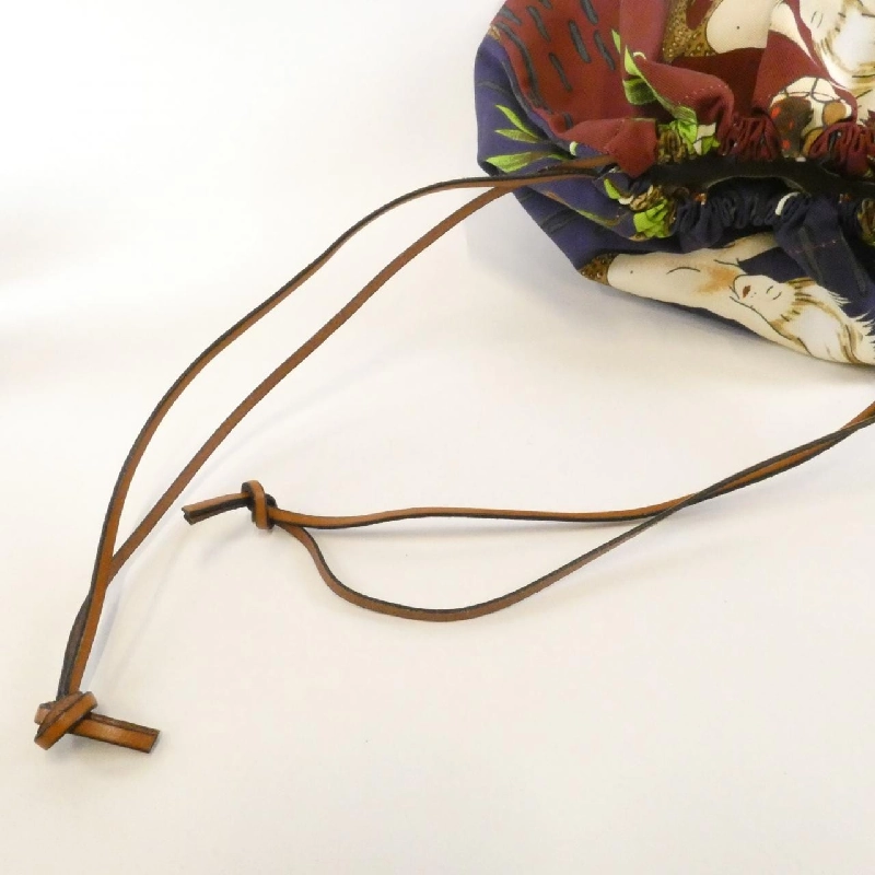 Loewe Paula Drawstring Pouch - Hàng hiệu Authentic 772466