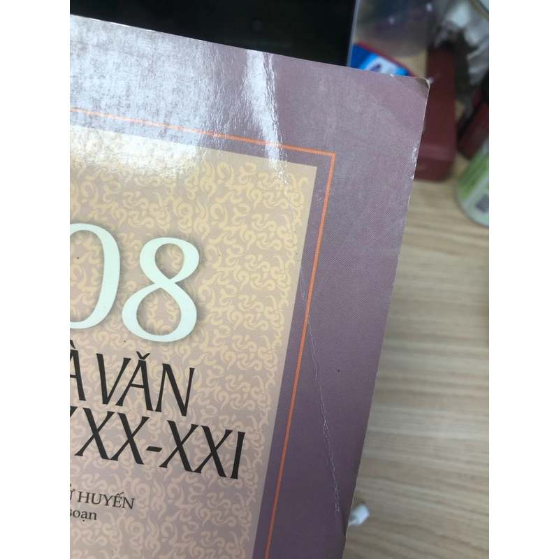 108 Nhà văn thế kỷ XX - XXI - Đoàn Tử Huyến biên soạn (sách chắc, đẹp, in 2011) 364336