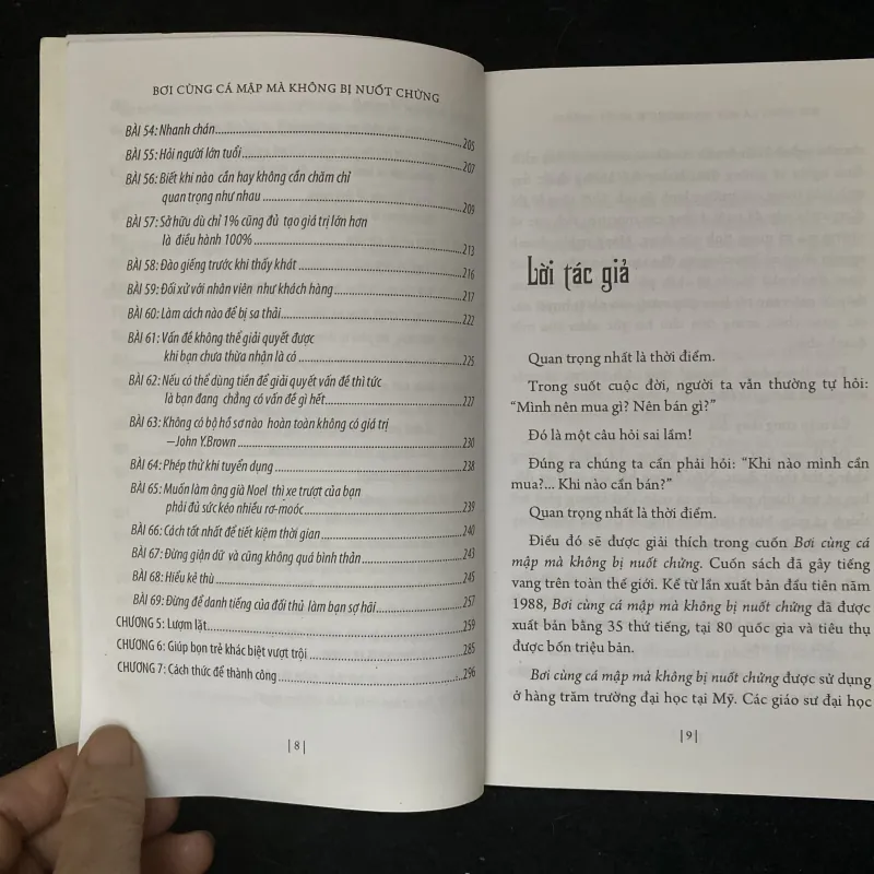 Bơi cùng cá mập mà không bị nuốt chửng-Harvey B. Mackay 1029248