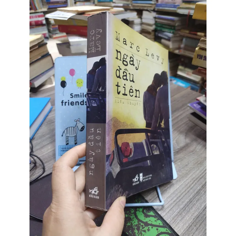 Sách: Ngày đầu tiên (Tiểu thuyết) (A2) -  Tác giả: Marc Levy 607437