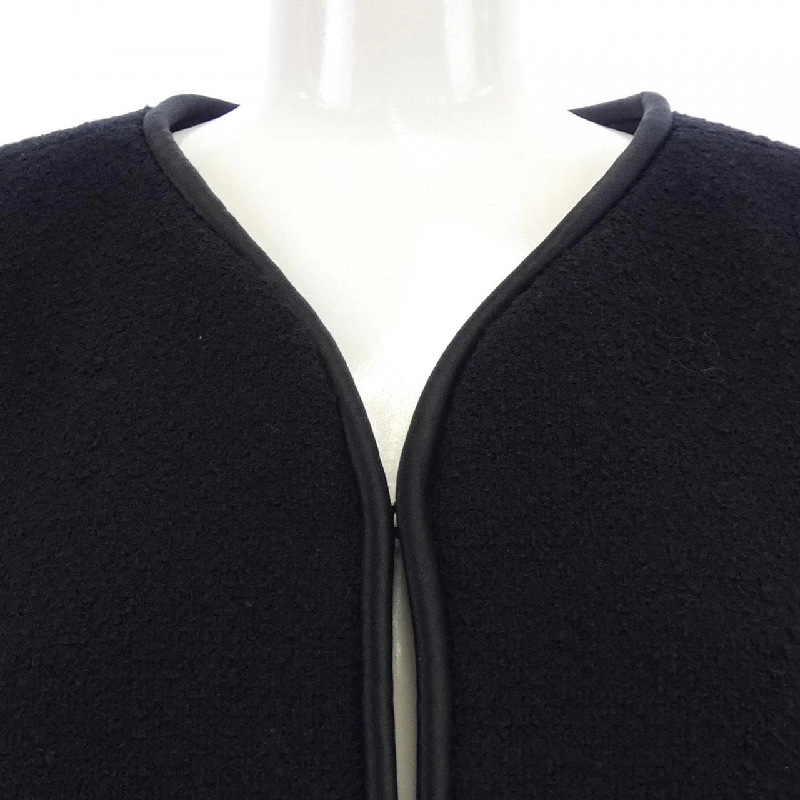 Áo khoác không cổ CHANEL P52350V31241 628430