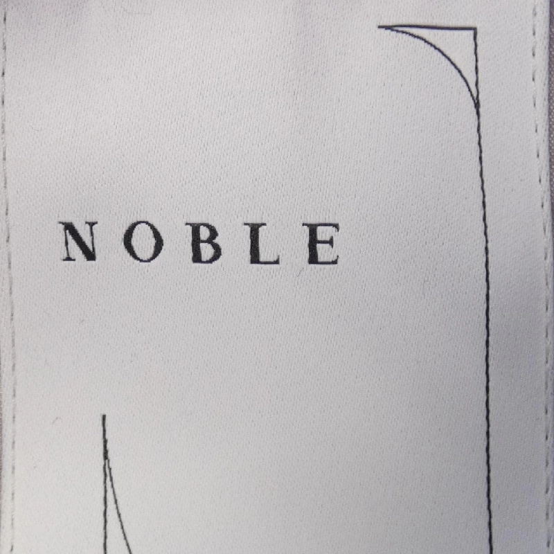 Áo khoác Noble 631328