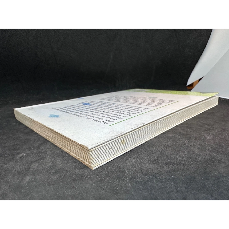 Anh B40 gỡ rối tơ lòng (2009) Thị Nhon - Tập hợp các bài đã đăng trên Tuổi Trẻ Cười, chuyên mục Nỗi lòng biết tỏ cùng ai từ 15.10.2006-15.06.2009 New 80% SBM0304 342899