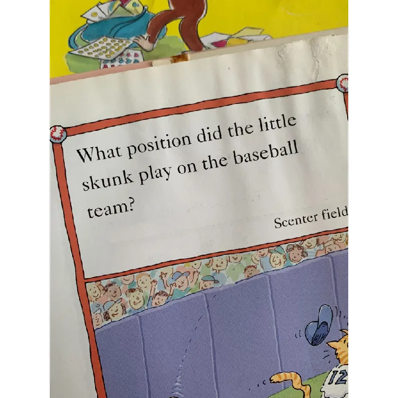 Dial Easy-to-Read: Stinky Riddles – Katy Hall & Lisa Eisenberg 561070