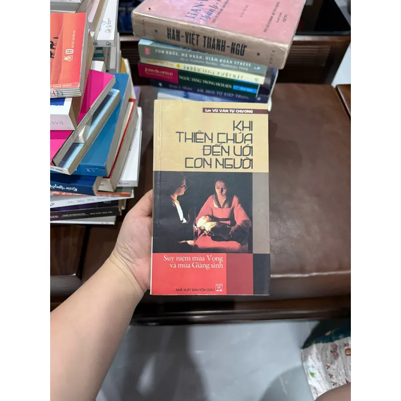 Khi Thiên Chúa đến với con người- K5 1032683