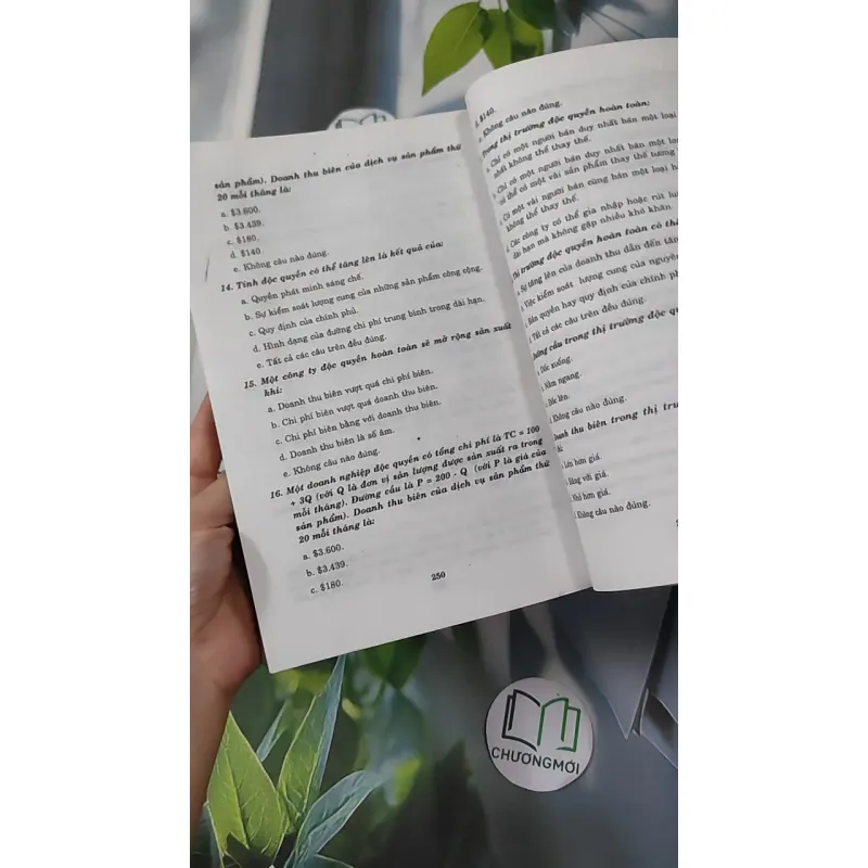 Kinh tế vi mô - Nguyễn Minh Tuấn & Võ Thị Thúy Hoa 1018853