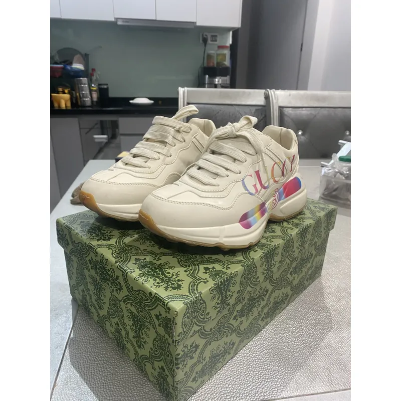 Giày chính hãng Gucci size 36 718973