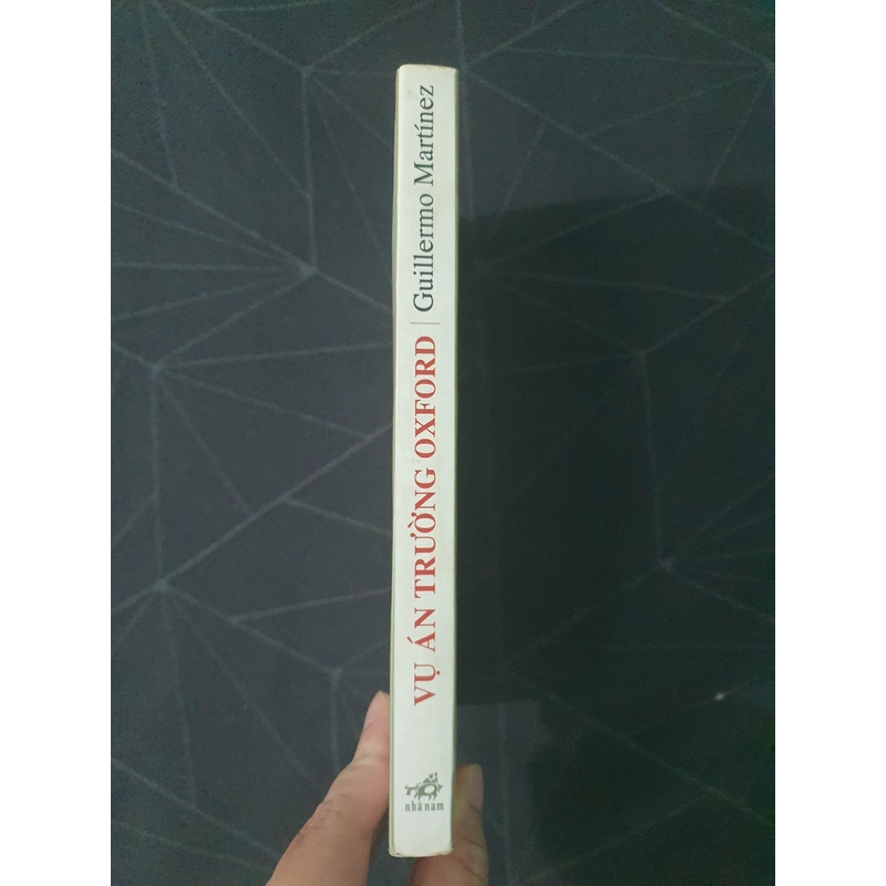 "Vụ án trường Oxford" - Guillermo Martinez 475080