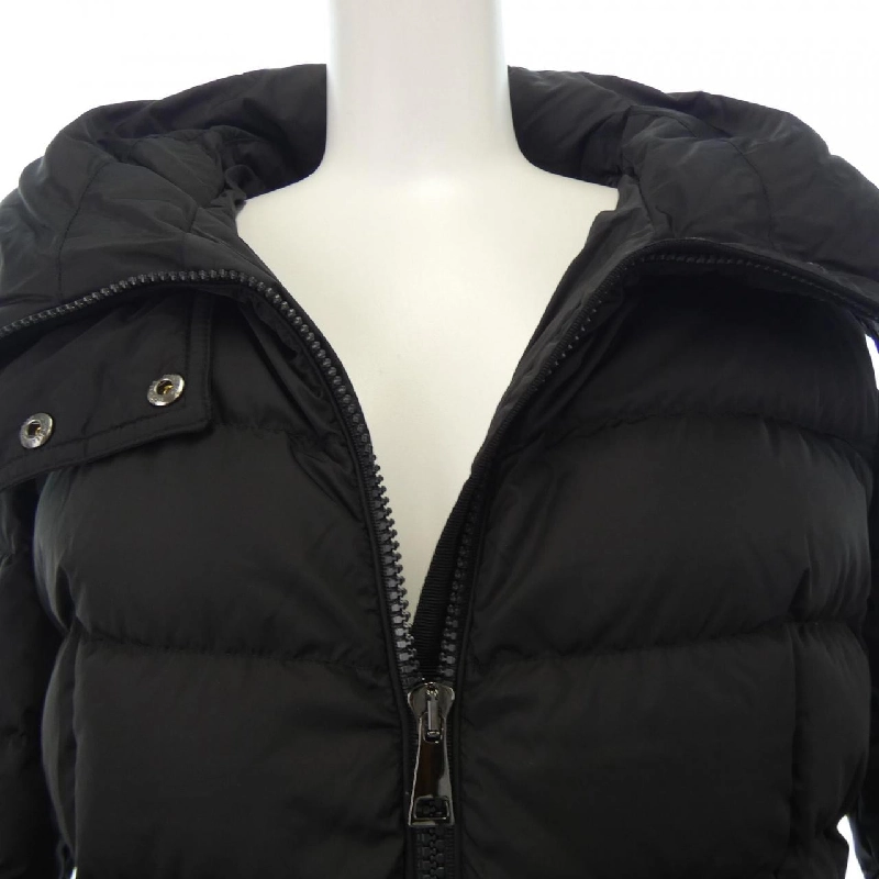 Áo khoác lông vũ MONCLER 639803