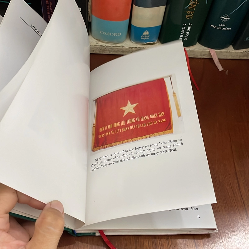 II Sách Lịch Sử: Xuân 1975 Và Những Kỷ Niệm - Bùi Hồng Khanh - 2005 551580